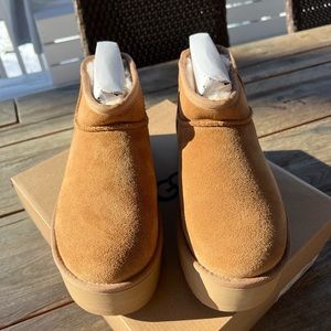 UGG Platform Classic Ultra Mini “Chestnut”